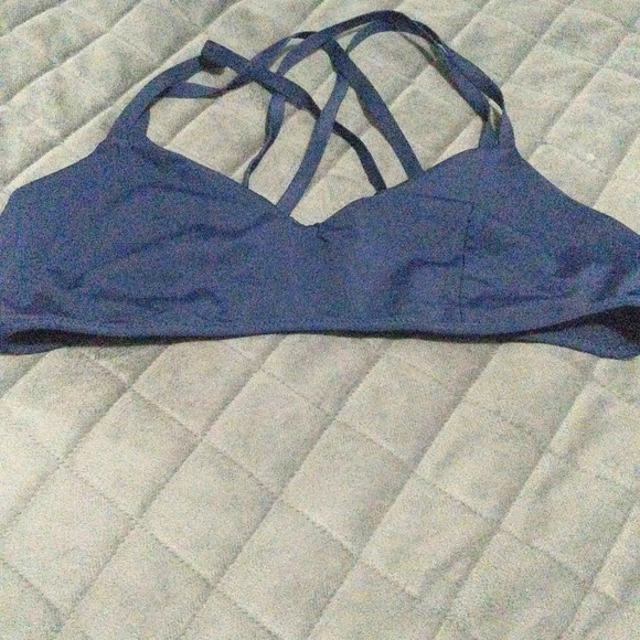 Athleta Other - Athleta South Swell Bikini Top Size M